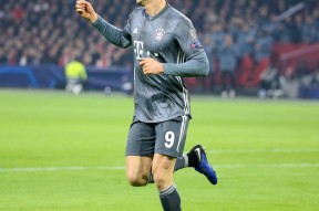 赛前西甲焦点战，阿贾克斯调整名单，管理层满意，阵容厚度经受考验-九游体育