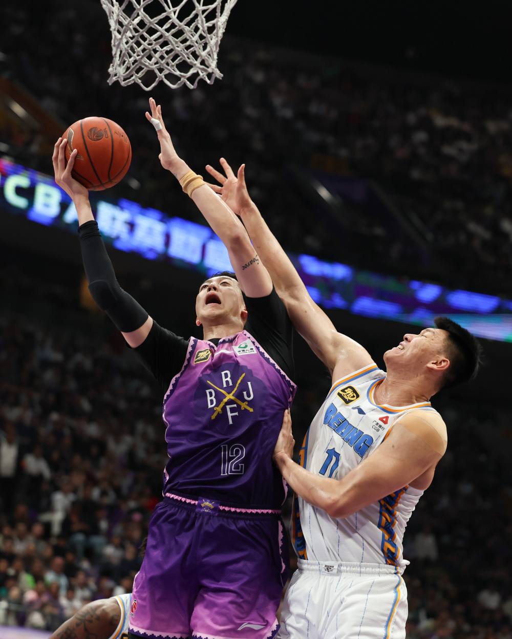 包含CBA季后赛窗口期走向成谜,武汉三镇伤情更新,更衣室稳定,身体对抗强度拉满的词条 包含CBA季后赛窗口期走向成谜,武汉三镇伤情更新,更衣室稳定,身体对抗强度拉满的词条